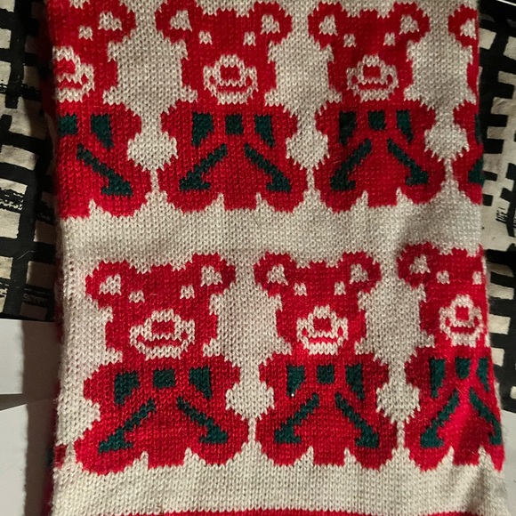 EC 2 vintage Christmas stockings 34” x 9” w Red bears, green red white - Picture 10 of 10